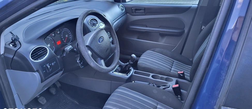 Ford Focus cena 10947 przebieg: 337000, rok produkcji 2011 z Poznań małe 79